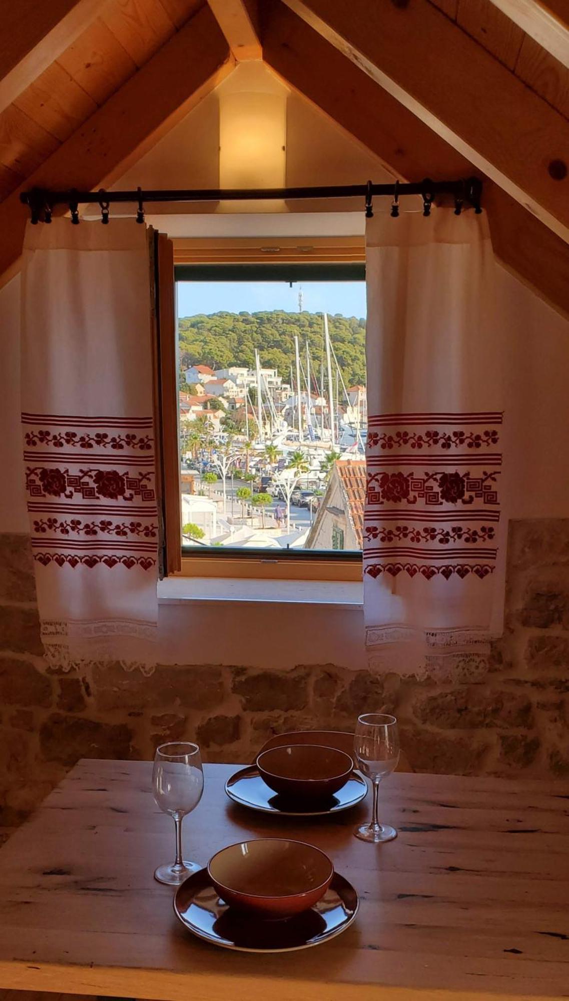 Lastin Dvor Rogoznica  Bagian luar foto